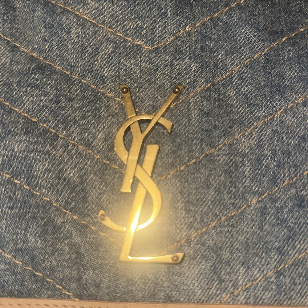 Saint Laurent Medium Monogram Matelasse Denim Niki Bag - Picture 11 of 16